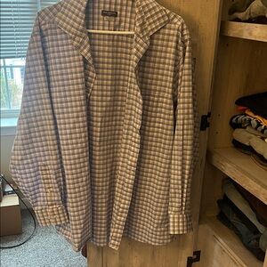 Men’s Van Heusen button up